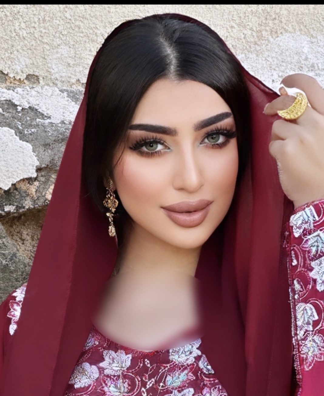 البلوجر هويدا المزروعية