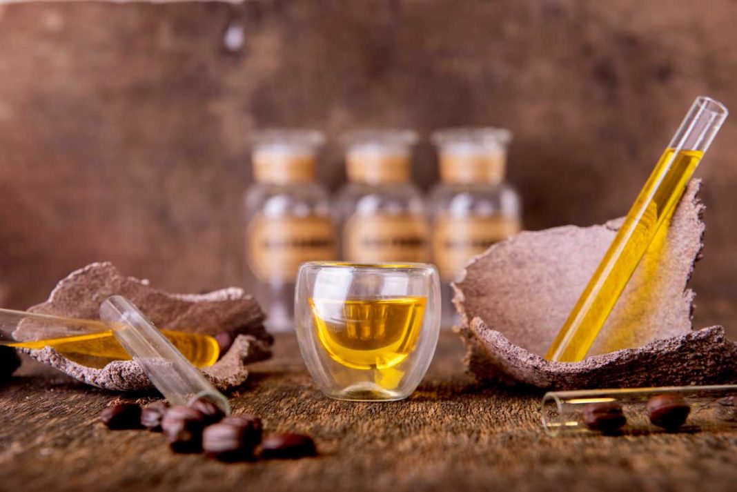 زيت الجوجوبا