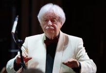 أوركسترا أوسيبوف للآلات الشعبية الروسية تتألّق في دار الأوبرا السلطانية مسقط