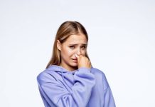 هل تغيّرت رائحة جسمك؟ علامات صحية عليكِ الانتباه إليها